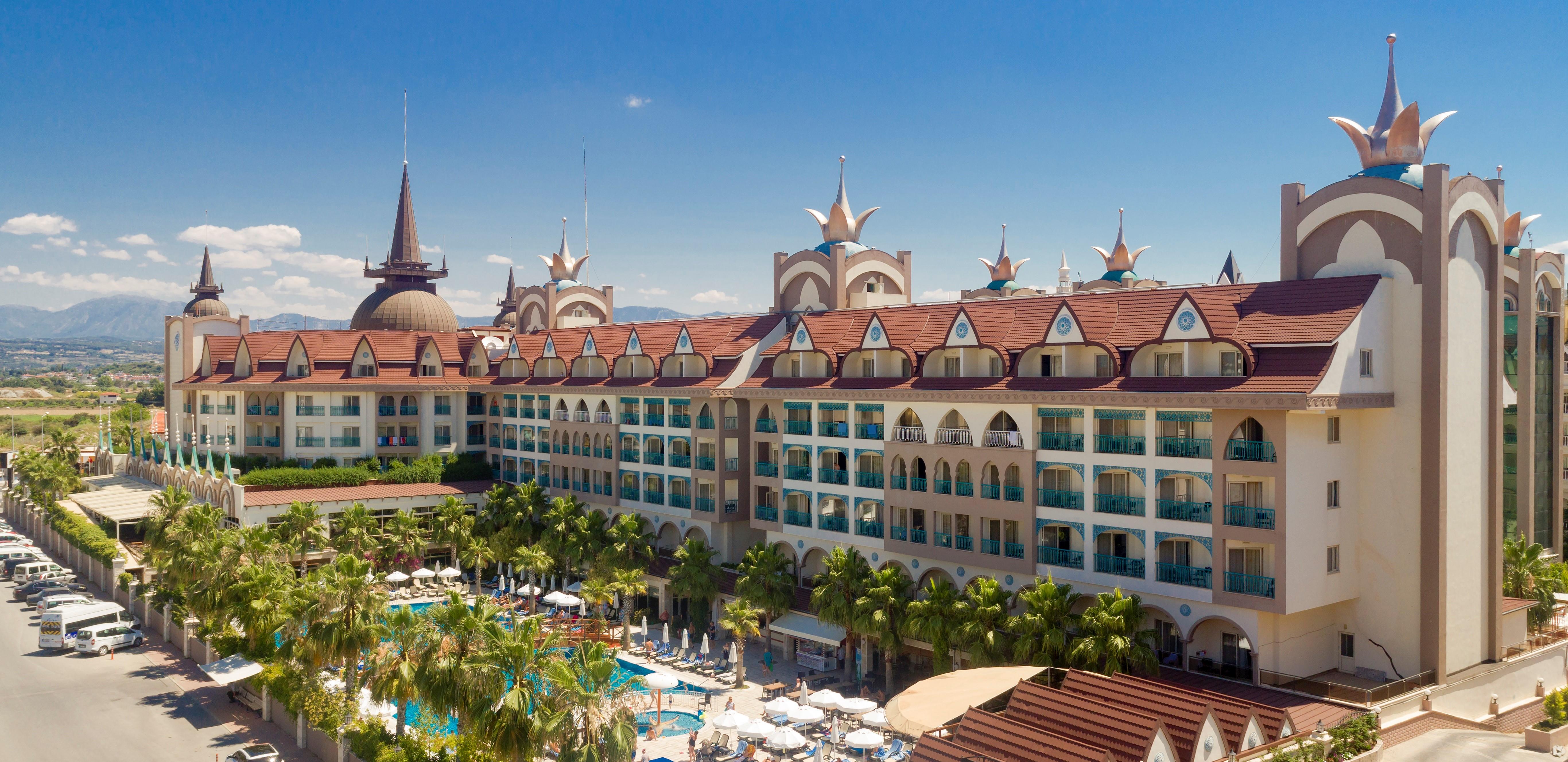 Side Crown Palace Ultra All Inclusive Exterior photo